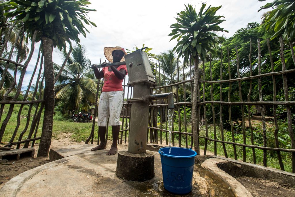 Beispiel Madagaskar: Der neue Brunnen von Taratasy als Symbol des Aufbruchs. | © Fenitra Rabefaritra/Fastenopfer