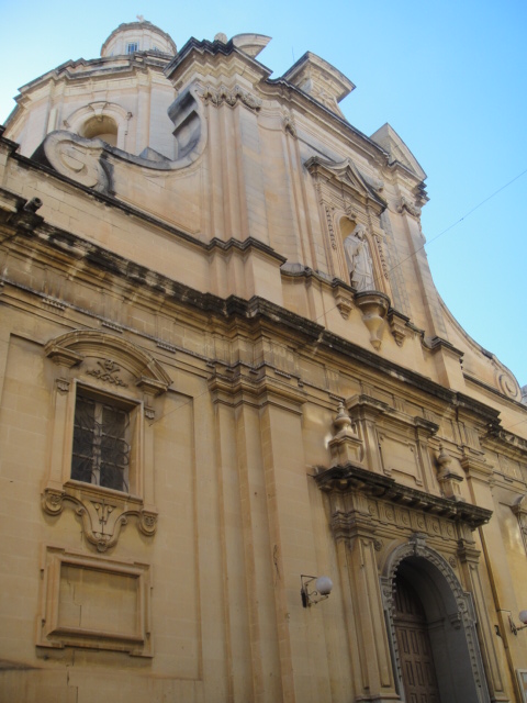 Die St. Nikolaus-Kirche in der maltesischen Hauptstadt La Valletta.| © wikimedia / NickGeorge1993   