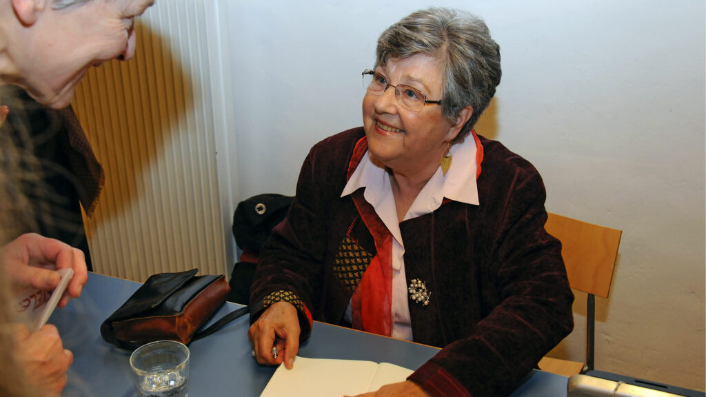 Helen Schüngel-Straumann bei der Präsentation ihrer Autobiografie im November 2011. | © Archiv kh