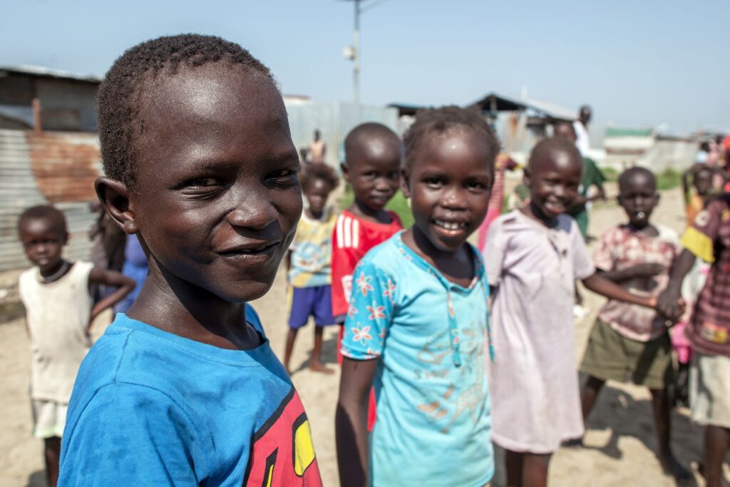Kinder sind von den Unruhen im Südsudan stark betroffen. Chogi James Thoh hat 2018 nach fünf Jahren Trennung seine Mutter wieder gefunden. | © Unicef/Mark Naftalin