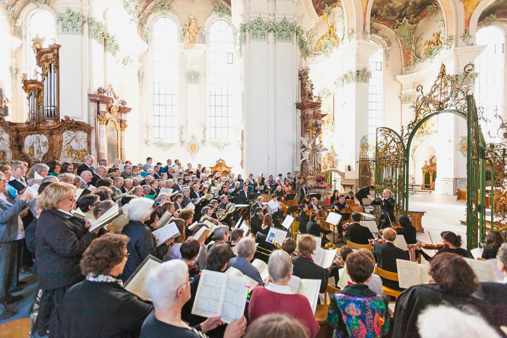 Welche Rolle spielt Musik für die Zukunft der Kirche und welche Kirchenmusik hat Zukunft? Antworten auf diese Fragen wurden am internationalen Kirchenmusikkongress besprochen, der vom 9. bis 12. Mai in St. Gallen stattfand. Im Rahmen dieser Fachtage gab es Gottesdienste und mehrere öffentliche Konzerte. | © Verein KirchenMusikKongress 2024 St.Gallen